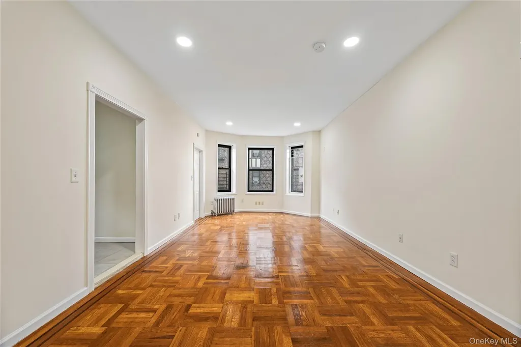 766 Brady Avenue Bronx NY 10462