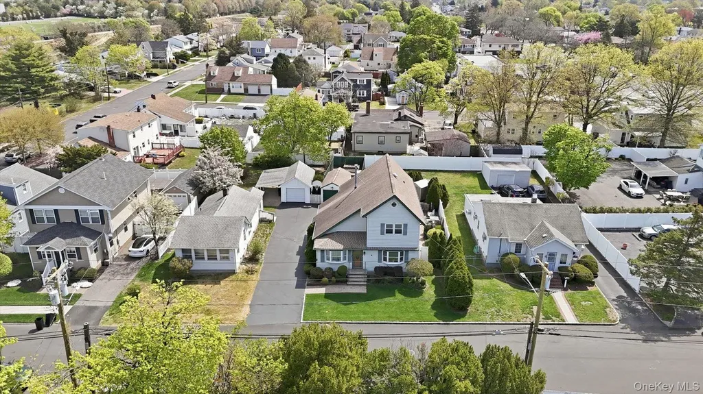 14 Mccord Place Bethpage NY 11714