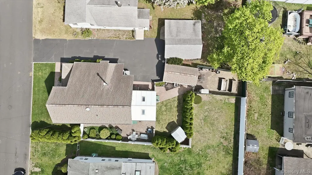 14 Mccord Place Bethpage NY 11714