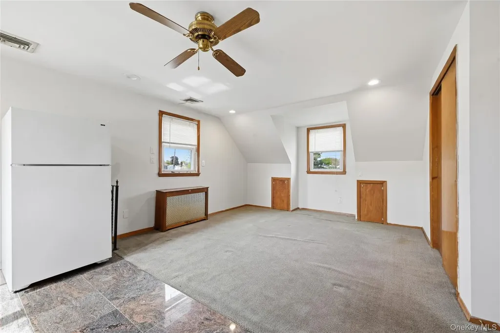 59 Central Avenue Westbury NY 11590