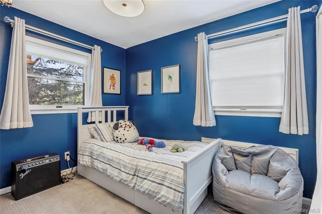 228 8th Street Bethpage NY 11714