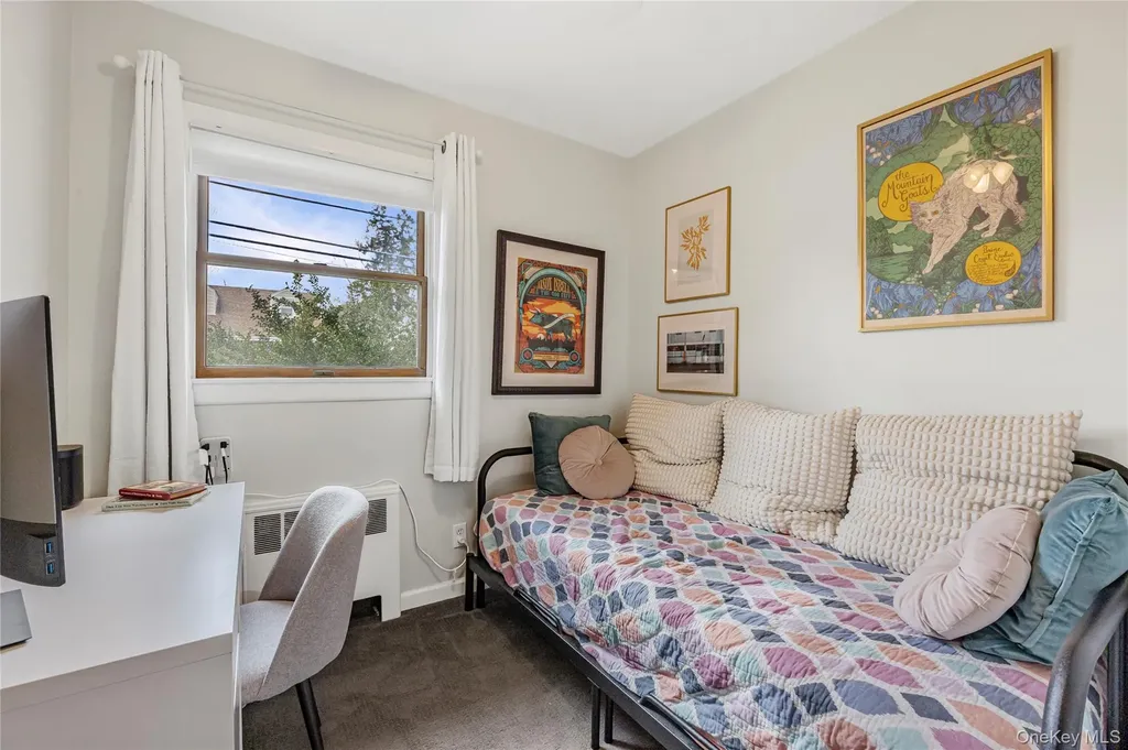 228 8th Street Bethpage NY 11714
