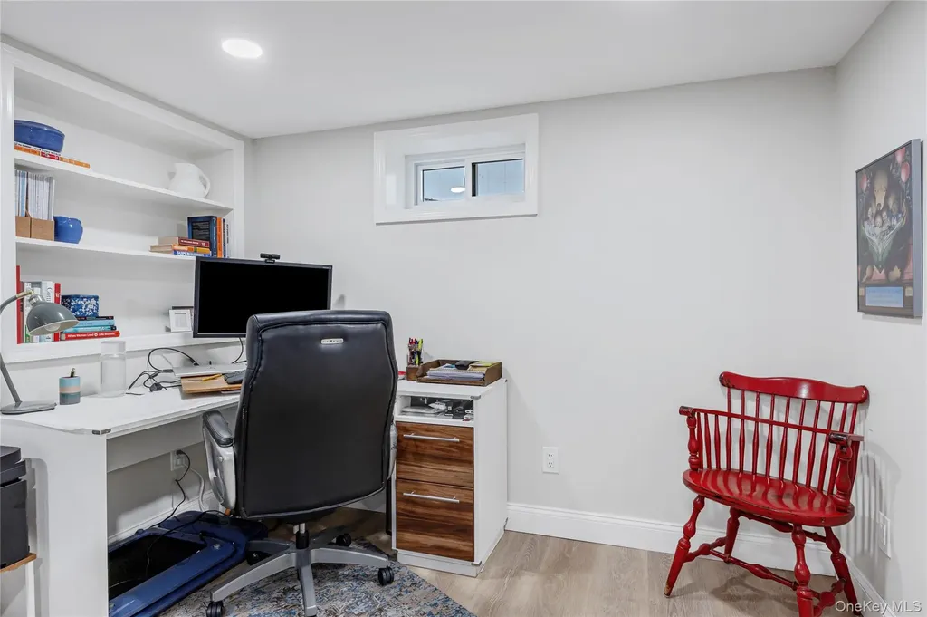 228 8th Street Bethpage NY 11714