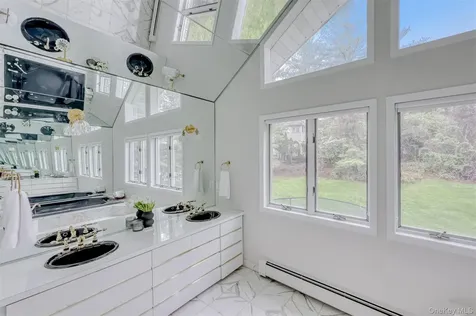 38 Roberts Road New City NY 10956