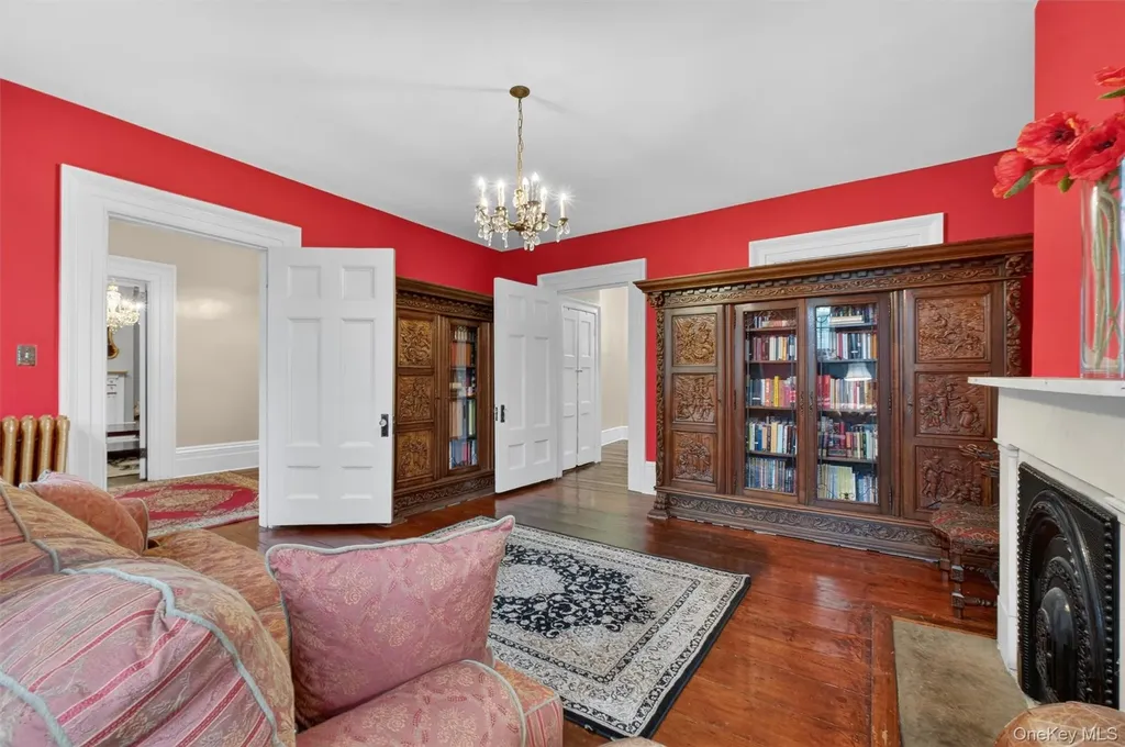 121 Old Glenham Road Fishkill NY 12524