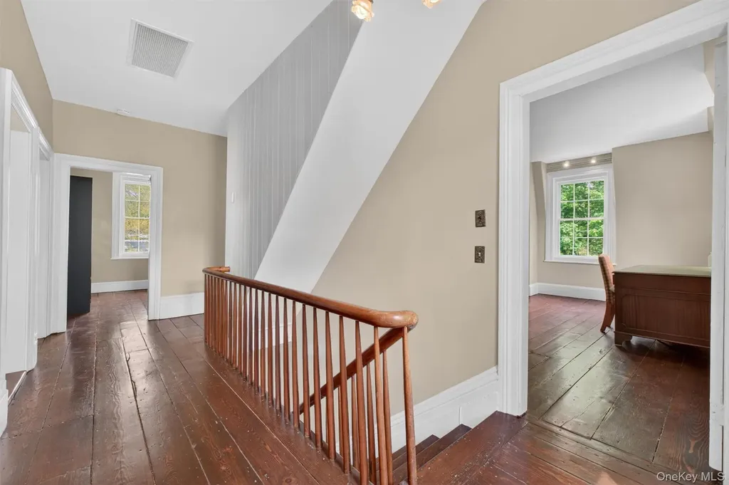 121 Old Glenham Road Fishkill NY 12524