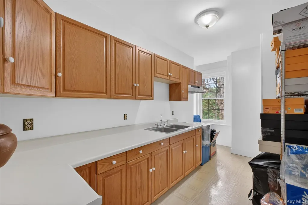 121 Old Glenham Road Fishkill NY 12524