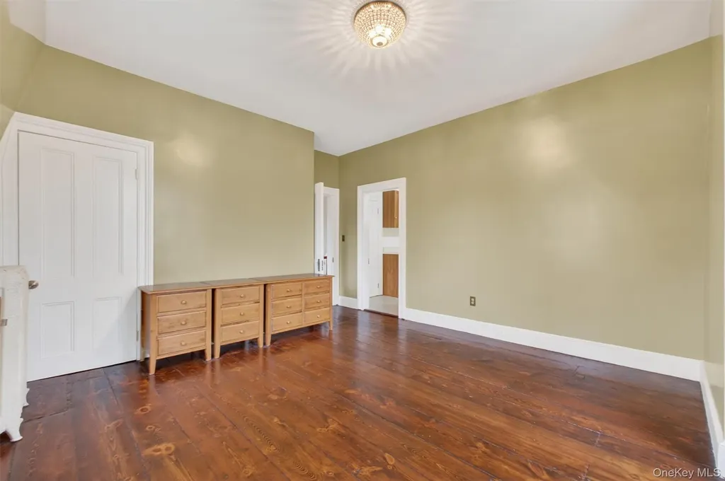 121 Old Glenham Road Fishkill NY 12524
