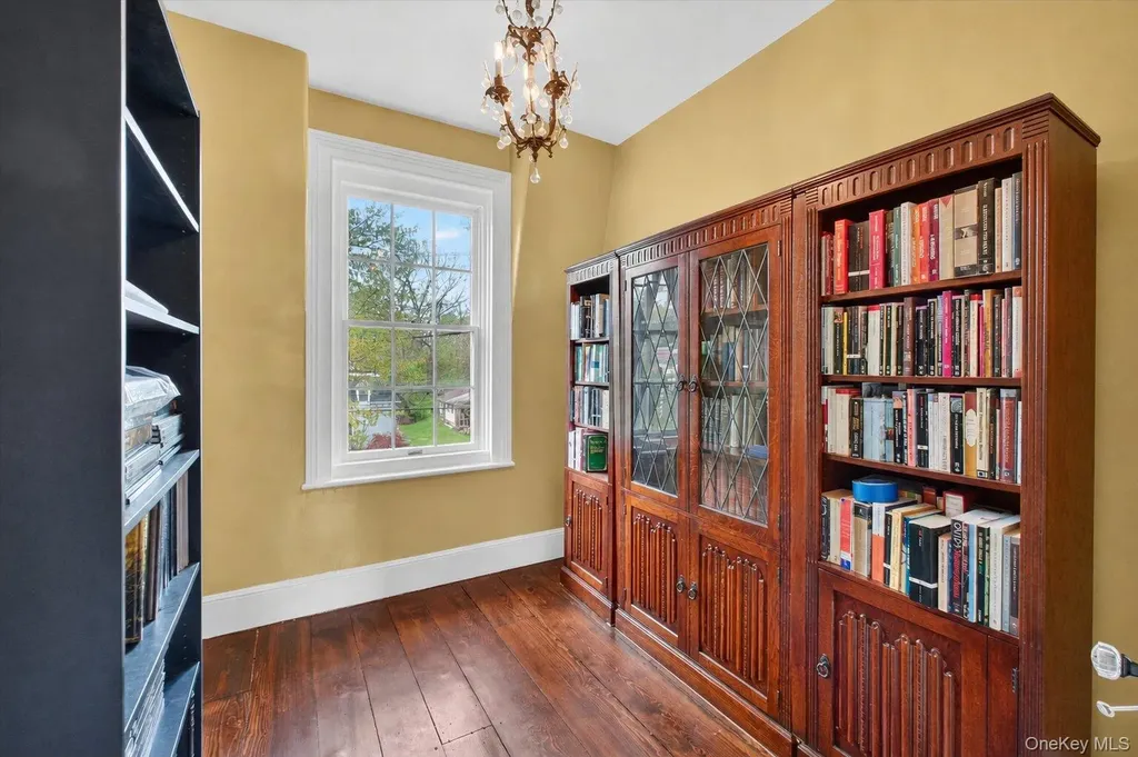121 Old Glenham Road Fishkill NY 12524