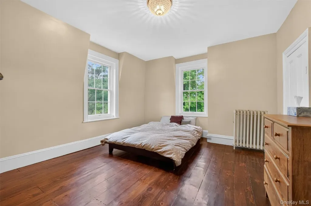 121 Old Glenham Road Fishkill NY 12524