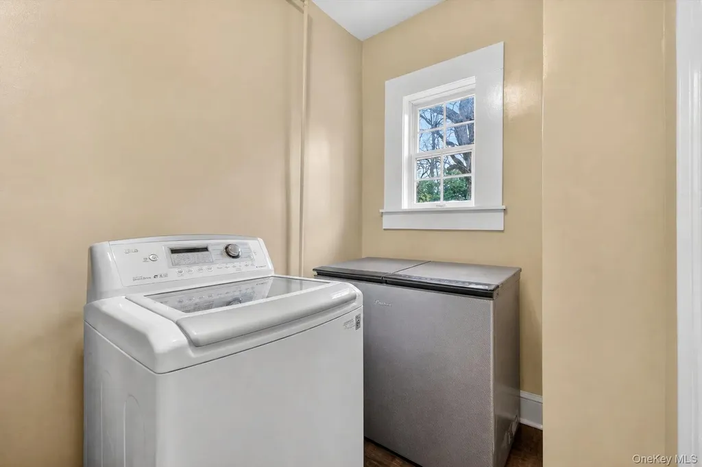 121 Old Glenham Road Fishkill NY 12524