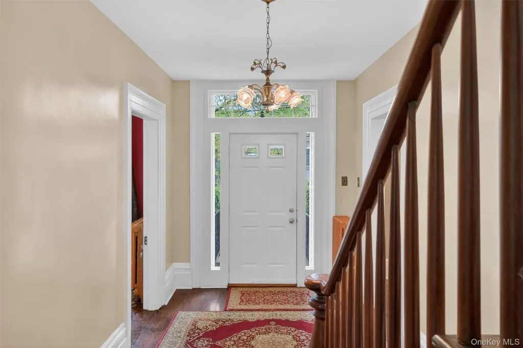 121 Old Glenham Road Fishkill NY 12524