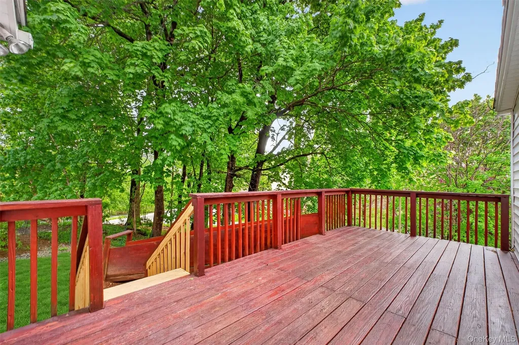 121 Old Glenham Road Fishkill NY 12524