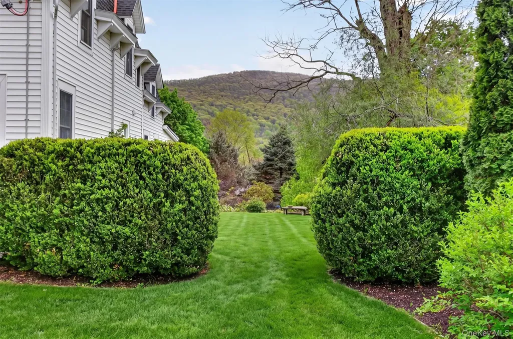 121 Old Glenham Road Fishkill NY 12524