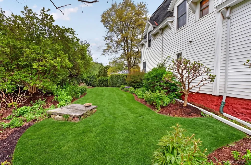 121 Old Glenham Road Fishkill NY 12524