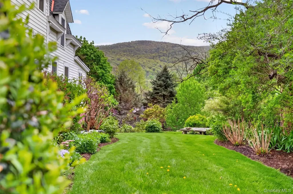 121 Old Glenham Road Fishkill NY 12524