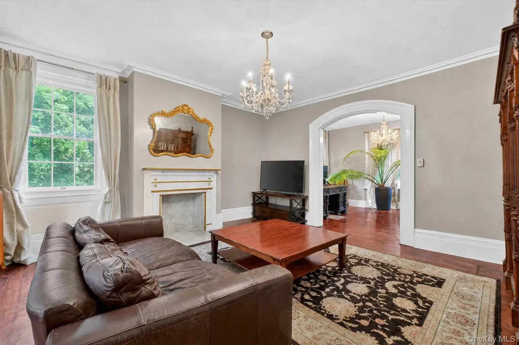 121 Old Glenham Road Fishkill NY 12524