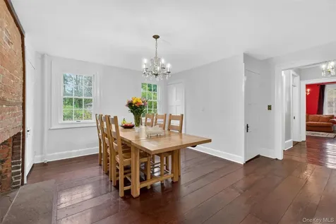121 Old Glenham Road Fishkill NY 12524