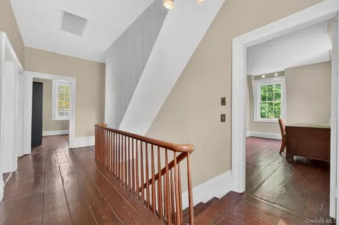 121 Old Glenham Road Fishkill NY 12524