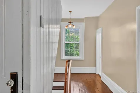 121 Old Glenham Road Fishkill NY 12524