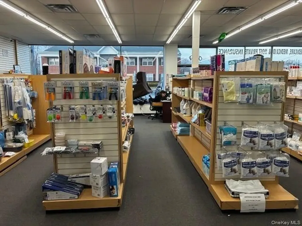 464 E Main Street Patchogue NY 11772