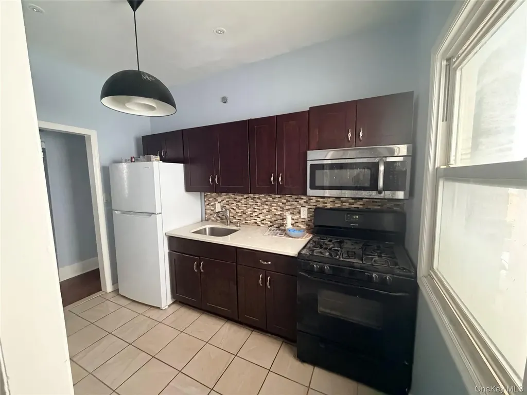 1625 Brooklyn Avenue Brooklyn NY 11210