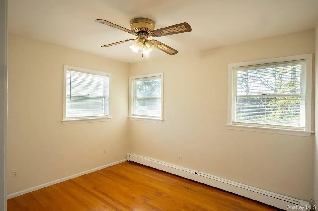 18 Edna Drive Syosset NY 11791