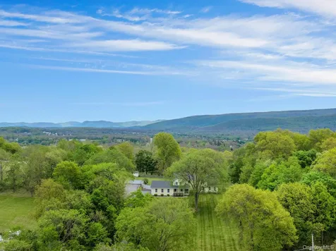 97 Moffat Road Washingtonville NY 10992