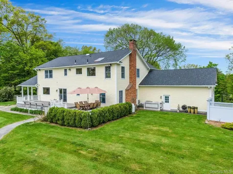 97 Moffat Road Washingtonville NY 10992