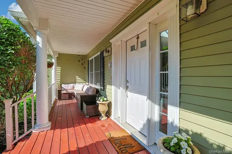 288 Lafayette Avenue Cortlandt Manor NY 10567