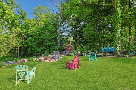 288 Lafayette Avenue Cortlandt Manor NY 10567