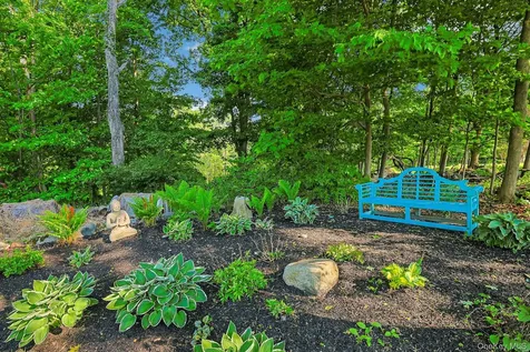 288 Lafayette Avenue Cortlandt Manor NY 10567