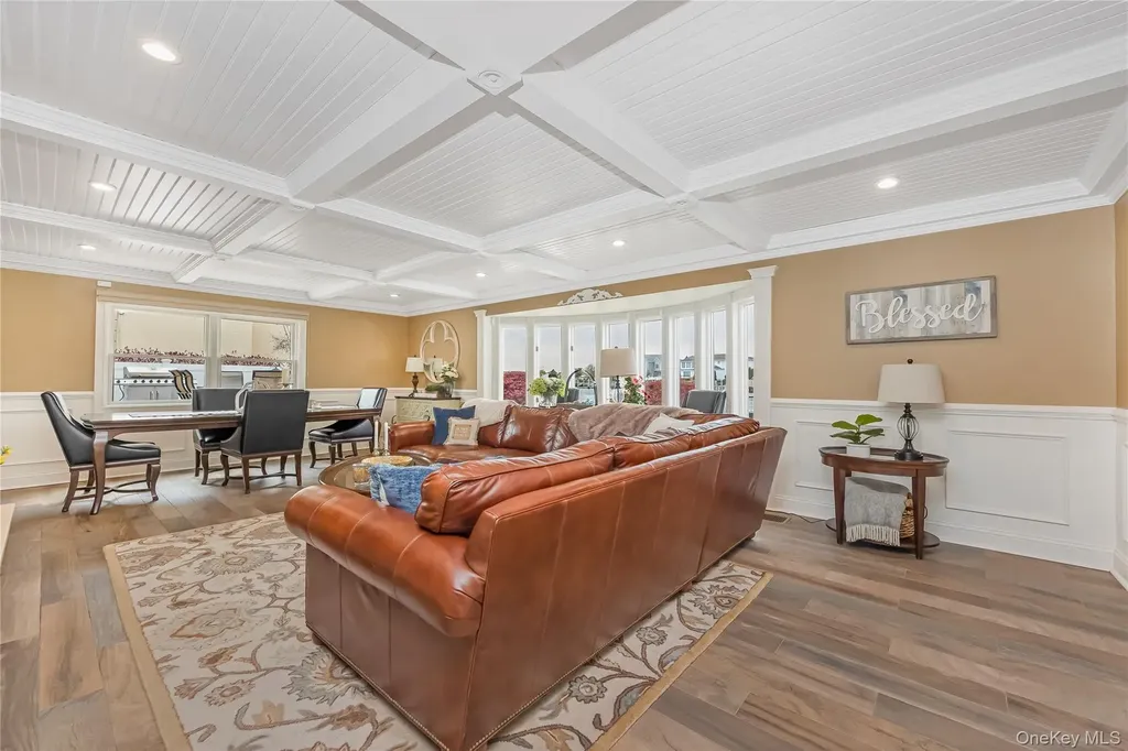 209 W Shore Drive Massapequa NY 11758