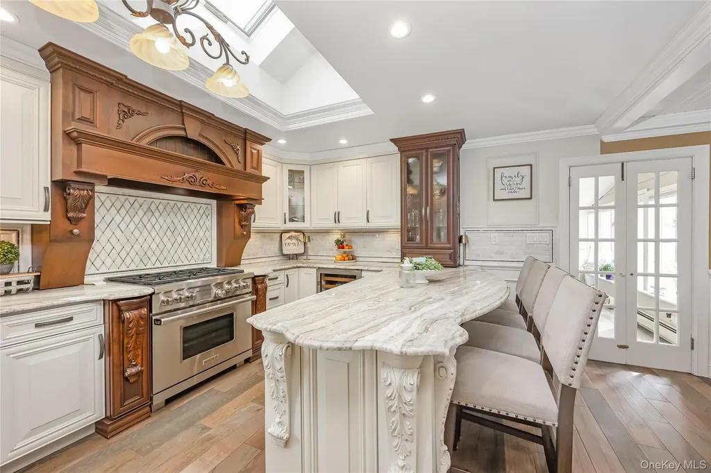 209 W Shore Drive Massapequa NY 11758