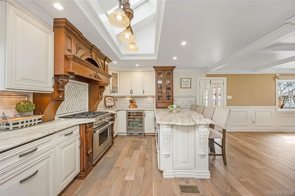 209 W Shore Drive Massapequa NY 11758