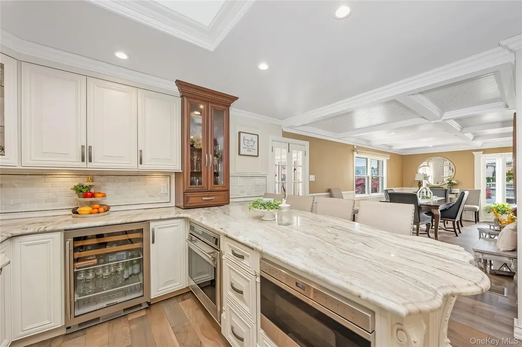 209 W Shore Drive Massapequa NY 11758