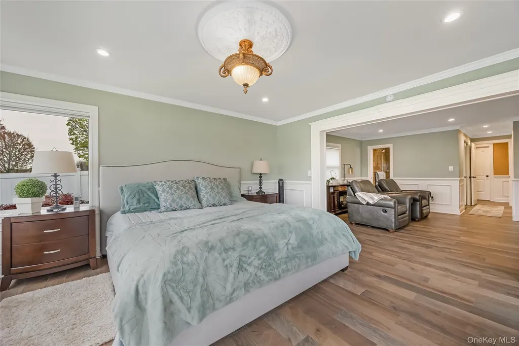 209 W Shore Drive Massapequa NY 11758