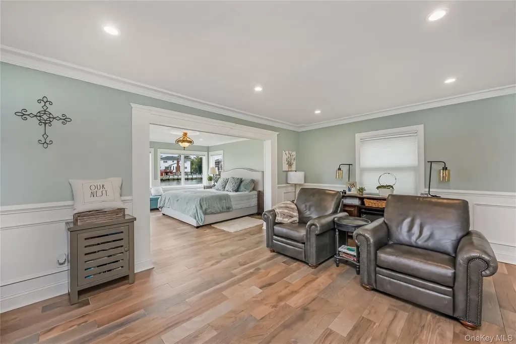 209 W Shore Drive Massapequa NY 11758