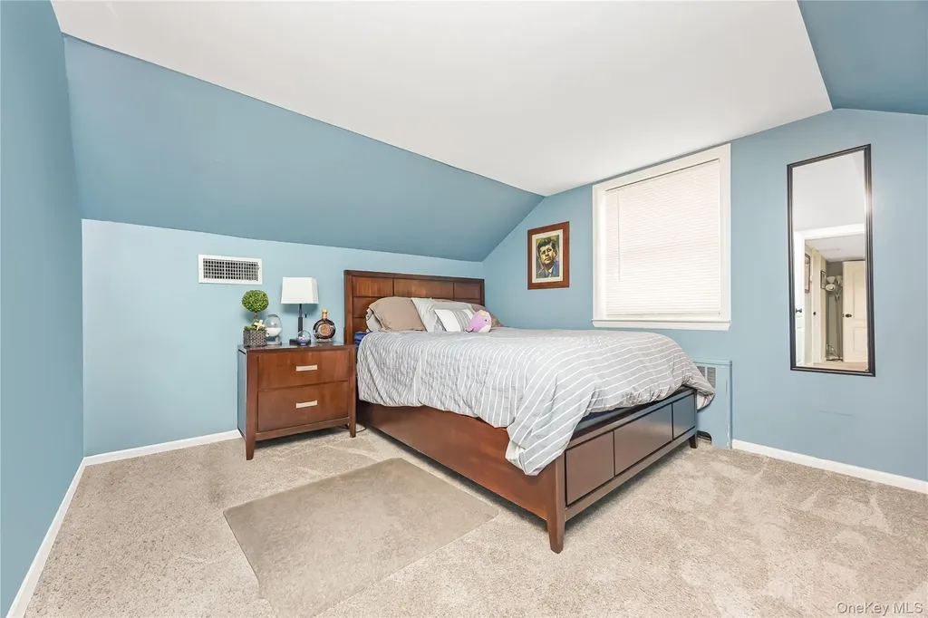209 W Shore Drive Massapequa NY 11758