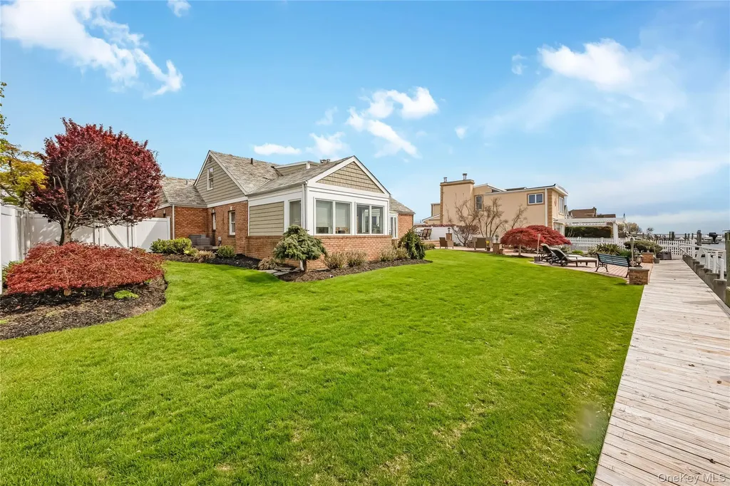 209 W Shore Drive Massapequa NY 11758