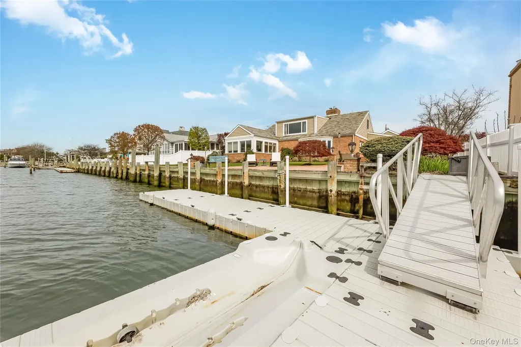 209 W Shore Drive Massapequa NY 11758