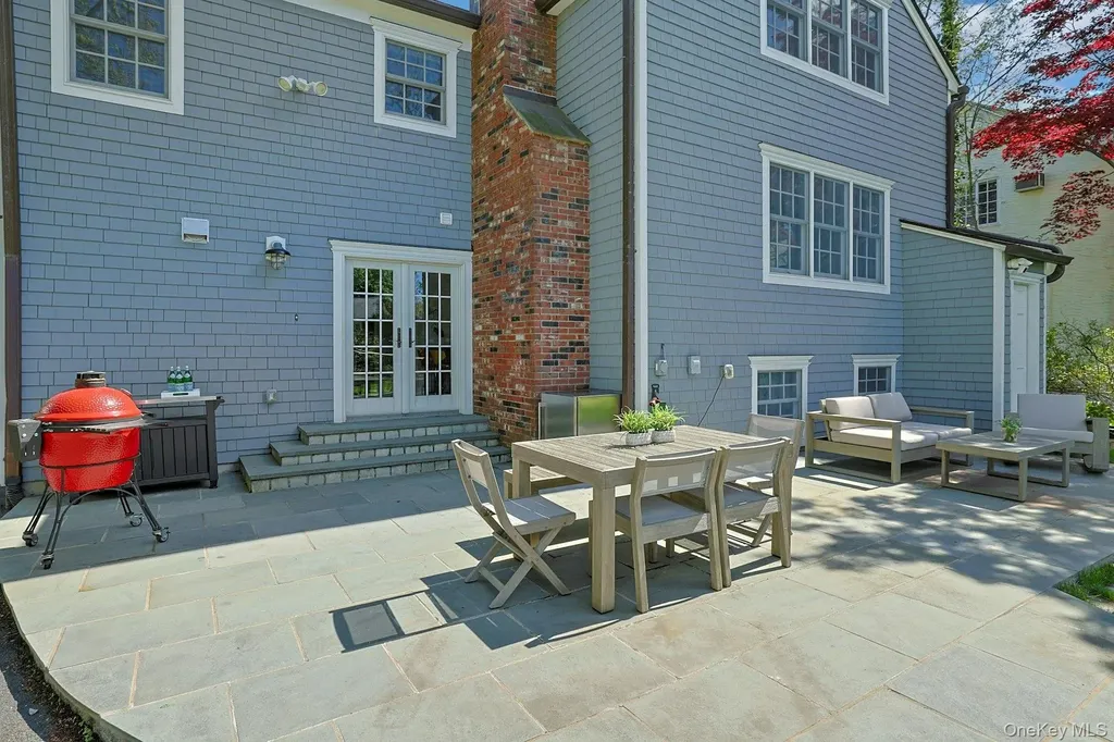33 Lawrence Road Scarsdale NY 10583