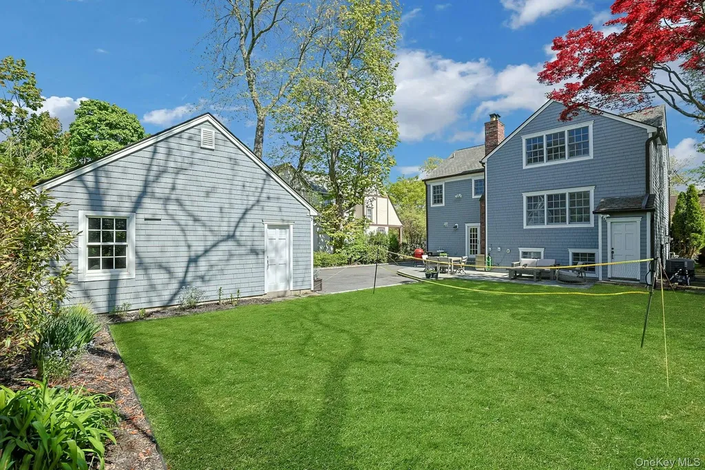 33 Lawrence Road Scarsdale NY 10583
