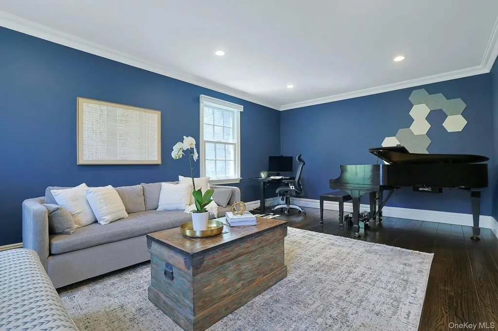 33 Lawrence Road Scarsdale NY 10583