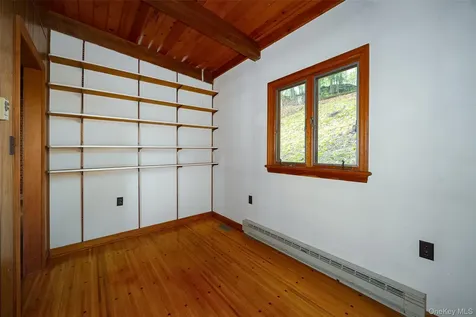 112 Old Sylvan Lake Road Hopewell Junction NY 12533