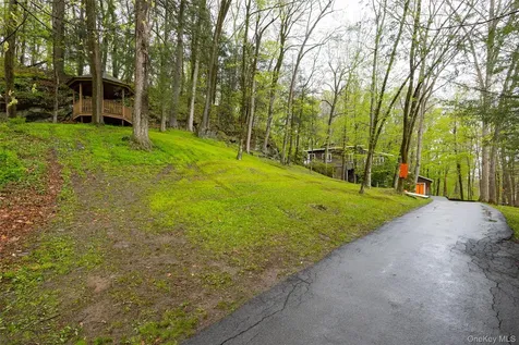 112 Old Sylvan Lake Road Hopewell Junction NY 12533