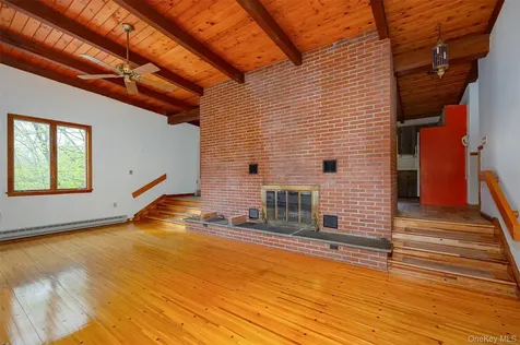 112 Old Sylvan Lake Road Hopewell Junction NY 12533