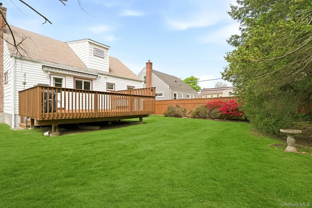95 Smith Avenue White Plains NY 10605
