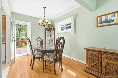 95 Smith Avenue White Plains NY 10605