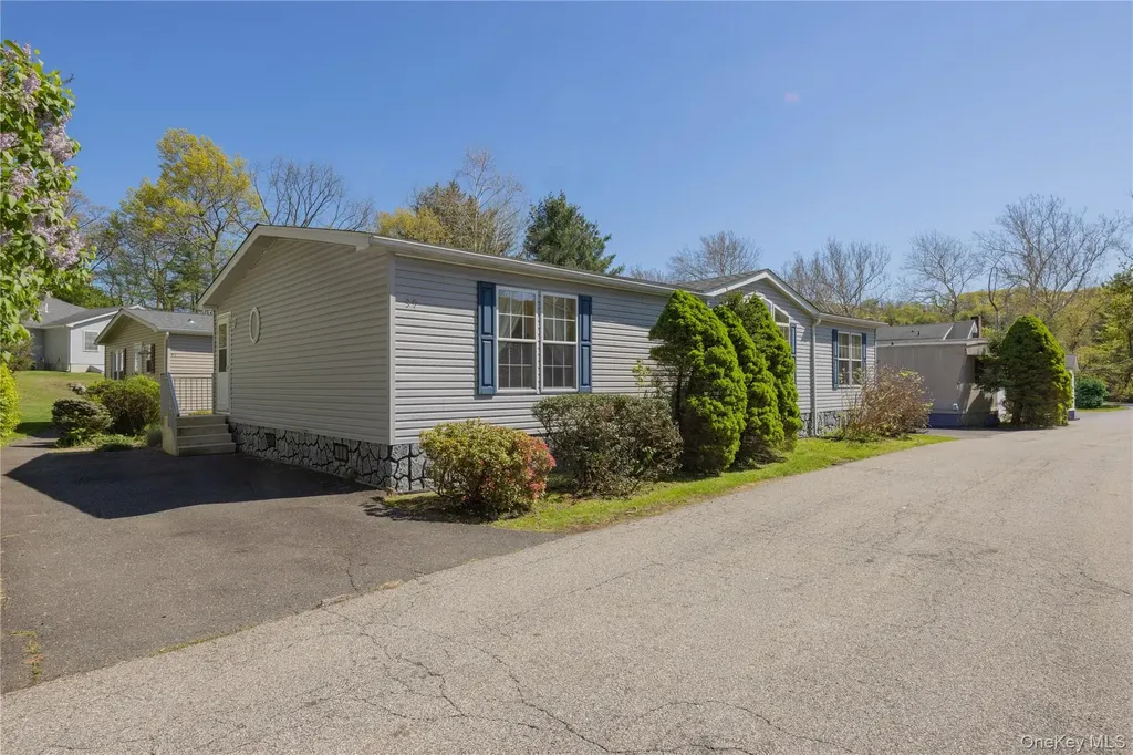 39 Cedar Flats Road Stony Point NY 10980